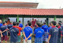 Lapas Polewali Perkuat Upaya Pencegahan Gangguan Keamanan, Lakukan Razia Rutin di Blok Hunian Kalapas Polewali Pimpin Penggeledahan Rutin Blok Hunian WBP | Foto : IST