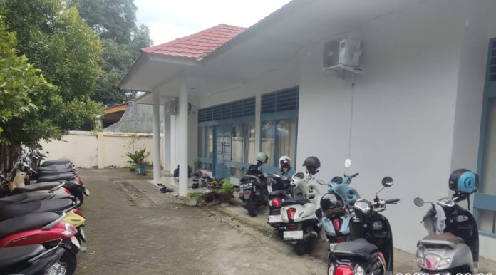 Rumah Dinas Kadisdik Sulsel, Jalan Andi Mappaodang 19 C, Kecamatan Tamalate | Foto : Lkompleks